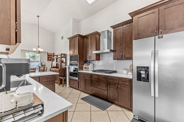 611 Settlement ST, Cedar Park, TX 78613