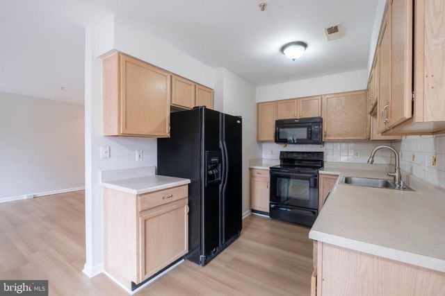 107 BISHOPSTONE CIR, Frederick, MD 21702