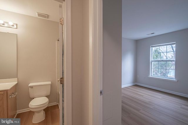 107 BISHOPSTONE CIR, Frederick, MD 21702