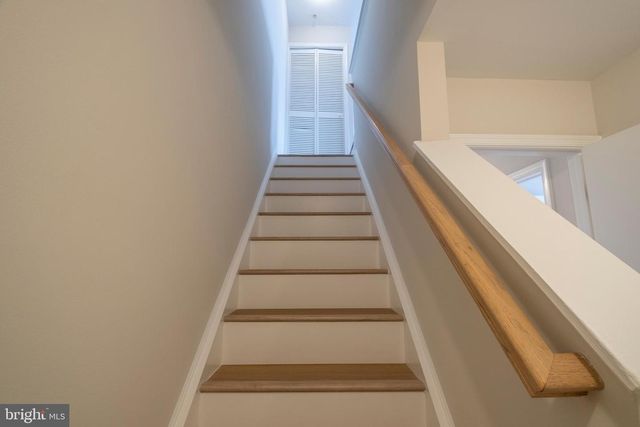 107 BISHOPSTONE CIR, Frederick, MD 21702