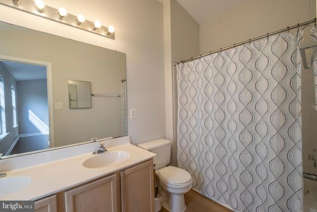 107 BISHOPSTONE CIR, Frederick, MD 21702