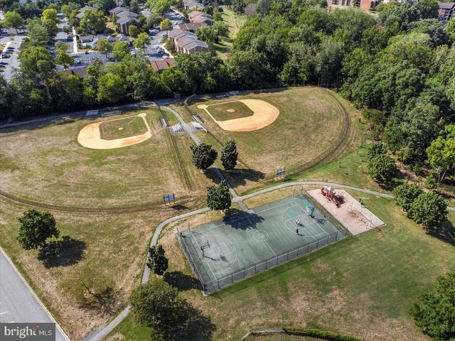 107 BISHOPSTONE CIR, Frederick, MD 21702