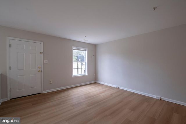 107 BISHOPSTONE CIR, Frederick, MD 21702