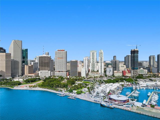 50 Biscayne Blvd 3209, Miami, FL 33132