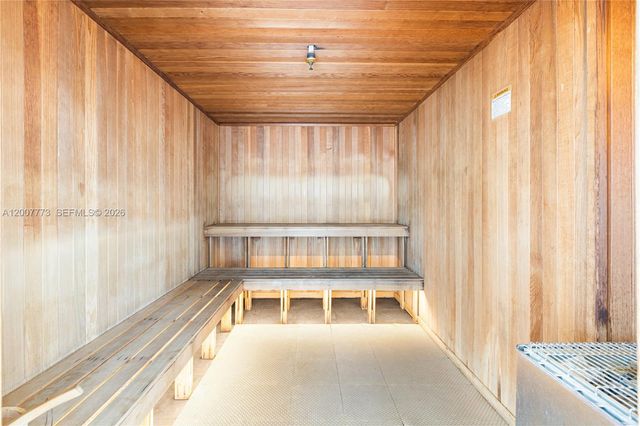 50 Biscayne Blvd 3209, Miami, FL 33132