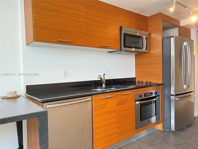 50 Biscayne Blvd 3209, Miami, FL 33132