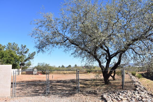 4199 S Comanche Drive, Sierra Vista, AZ 85650