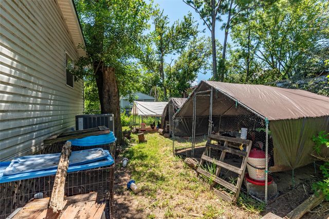 4624 6th Street, Bacliff, TX 77518