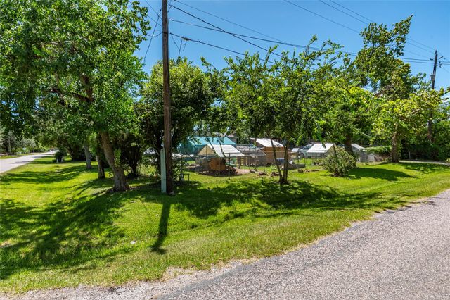 4624 6th Street, Bacliff, TX 77518