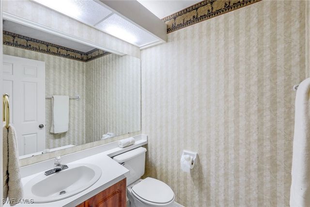 20130 Golden Panther DR 1, Estero, FL 33928