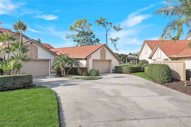 20130 Golden Panther DR 1, Estero, FL 33928