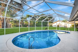 307 Country Club DR, Naples, FL 34110