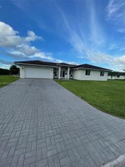 20605 SW 319th St, Homestead, FL 33030