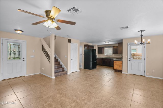 5360 IGNACIO FRIAS Drive, El Paso, TX 79934