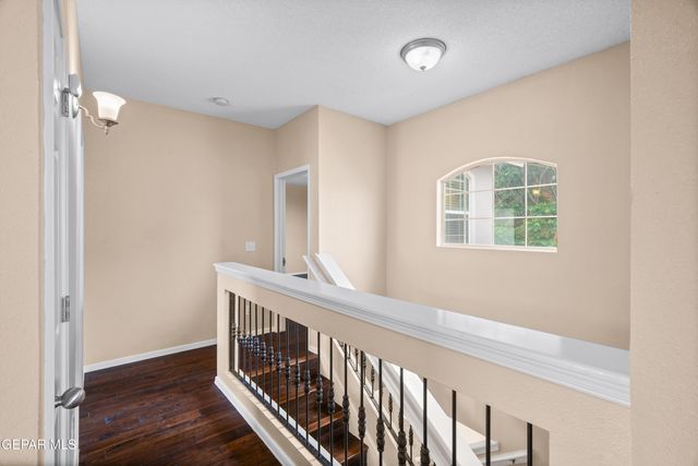 5360 IGNACIO FRIAS Drive, El Paso, TX 79934