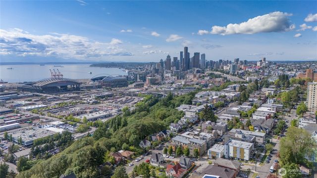 1815 13th Avenue S, Seattle, WA 98144