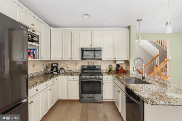 14712 CORNER POST PL, Haymarket, VA 20169