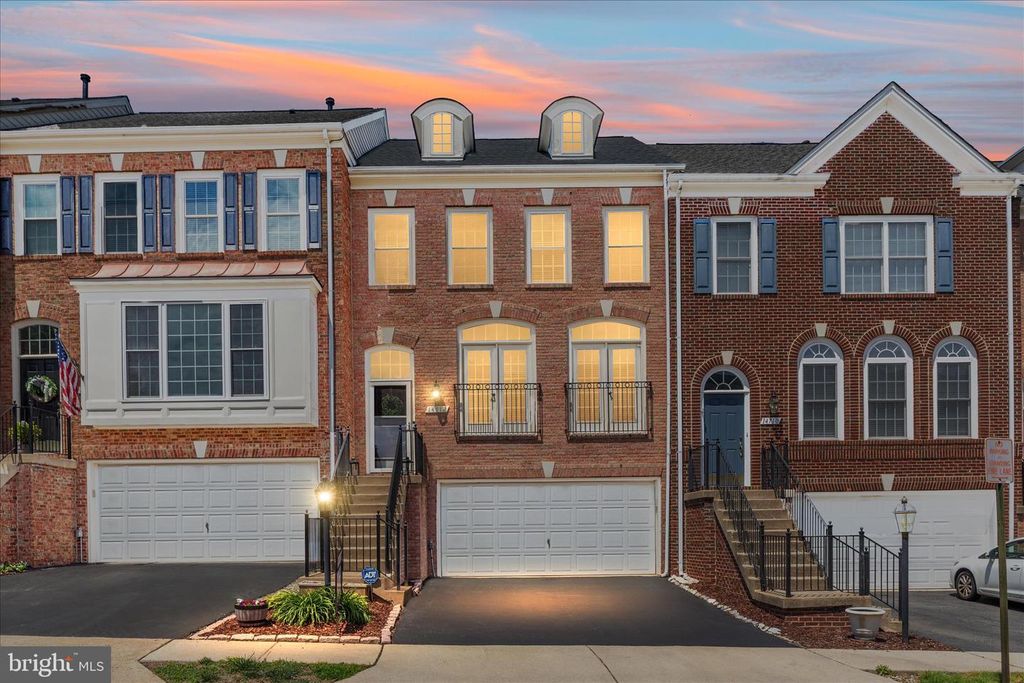 14712 CORNER POST PL, Haymarket, VA 20169