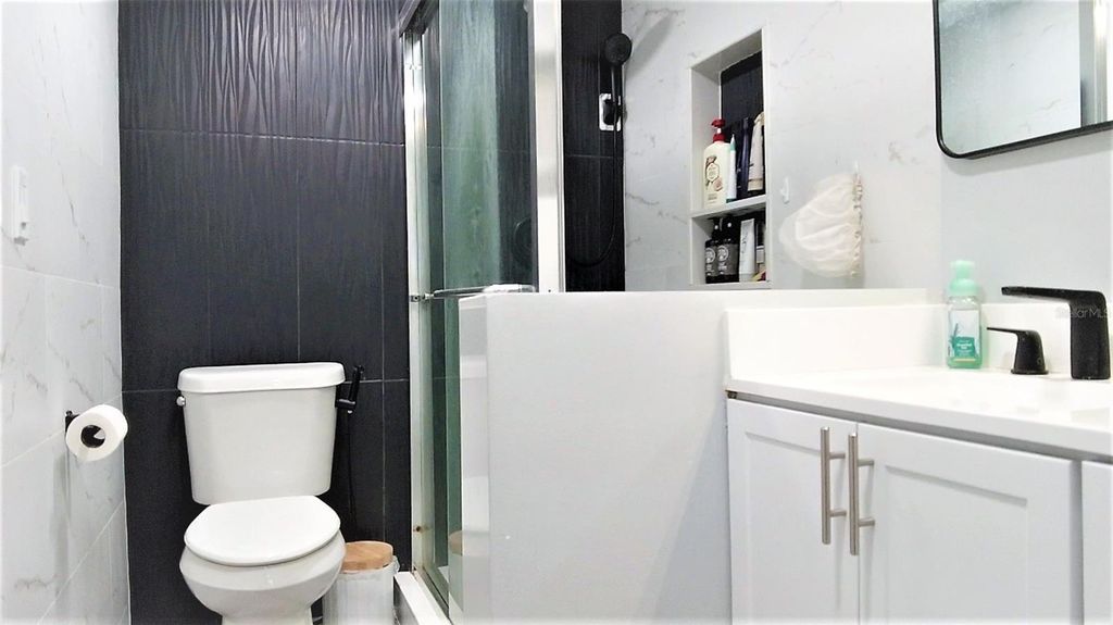 Image 17 of property listing at 1036 BONAIRE DRIVE 2836, Altamonte Springs, FL 32714