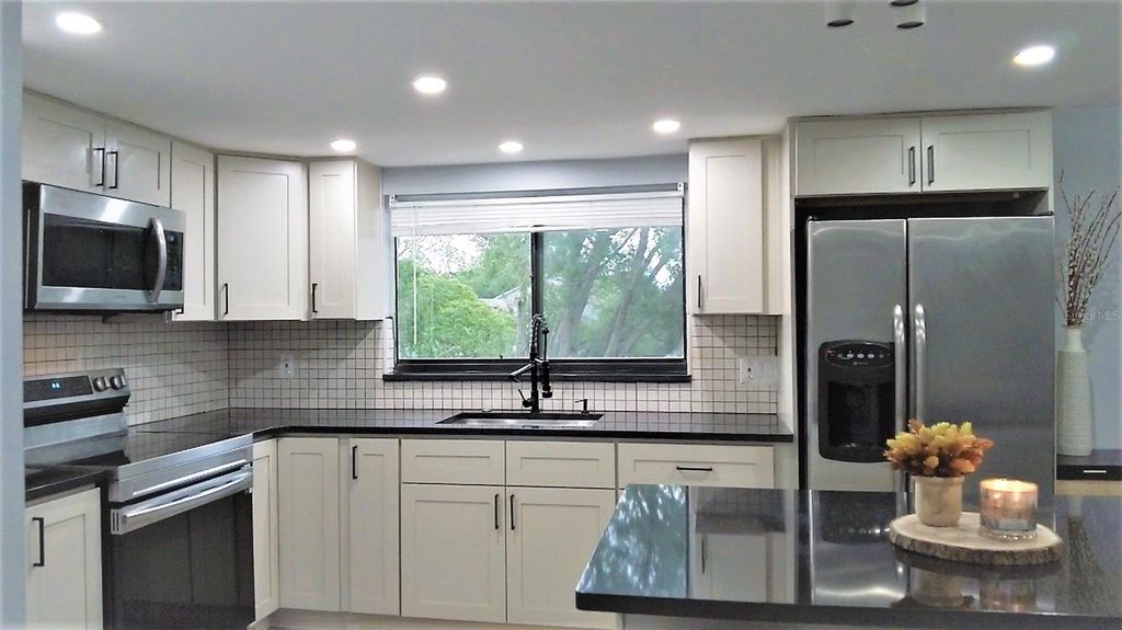 Image 23 of property listing at 1036 BONAIRE DRIVE 2836, Altamonte Springs, FL 32714