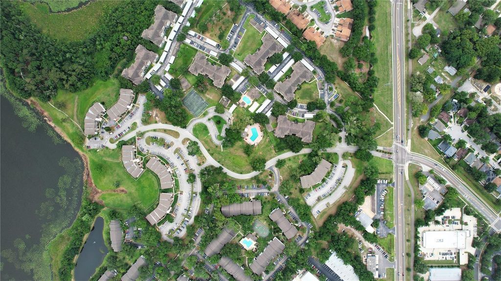 Image 4 of property listing at 1036 BONAIRE DRIVE 2836, Altamonte Springs, FL 32714