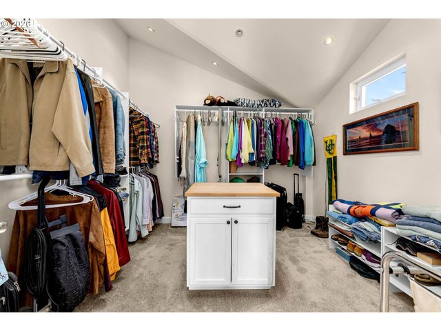 1217 Se 147TH Ave, Vancouver, WA 98683