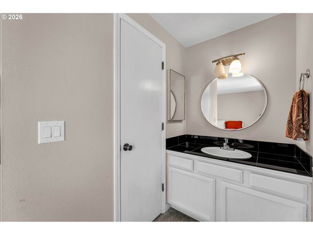 1217 Se 147TH Ave, Vancouver, WA 98683