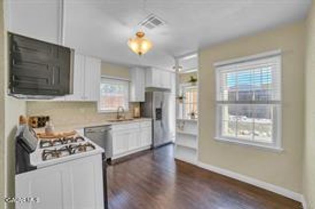 10734 Sharon Avenue, Sunland, CA 91040