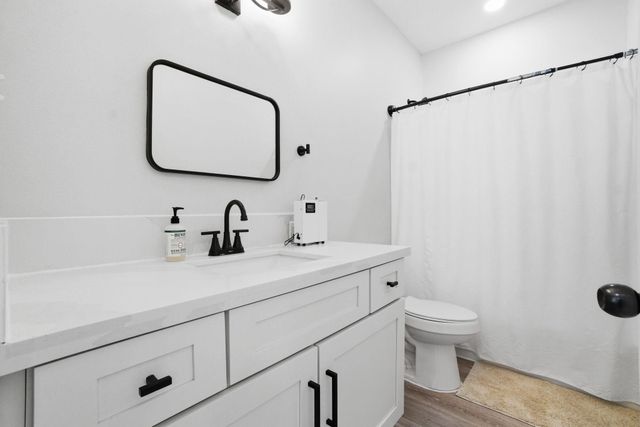 161 Seminole Circle, Onalaska, TX 77360