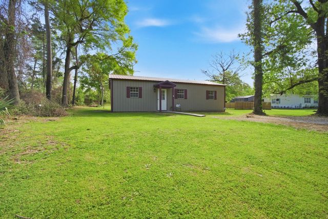 161 Seminole Circle, Onalaska, TX 77360