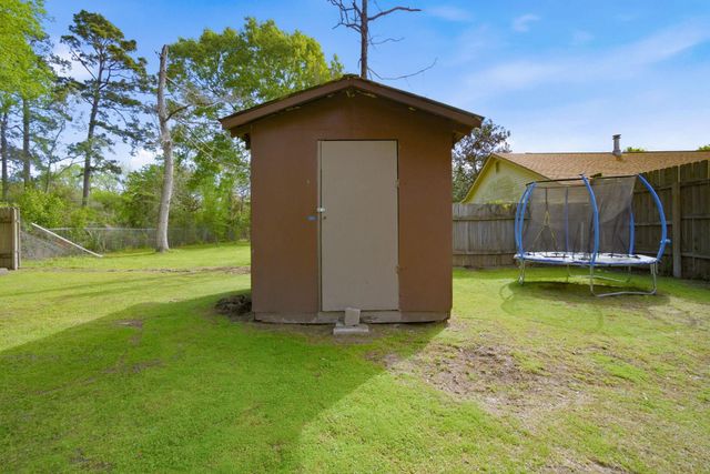 161 Seminole Circle, Onalaska, TX 77360