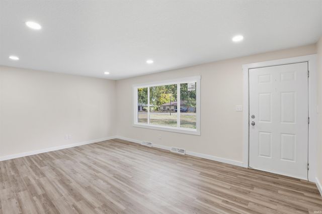 5955 Inwood Lane, Fort Wayne, IN 46835