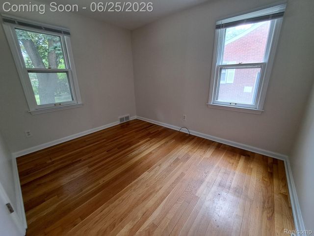 14152 Centralia, Redford Charter Township, MI 48239