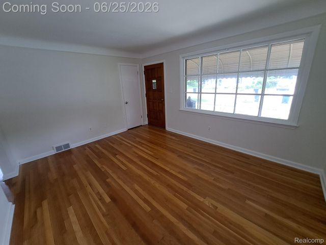 14152 Centralia, Redford Charter Township, MI 48239