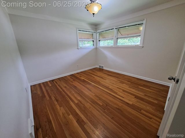 14152 Centralia, Redford Charter Township, MI 48239