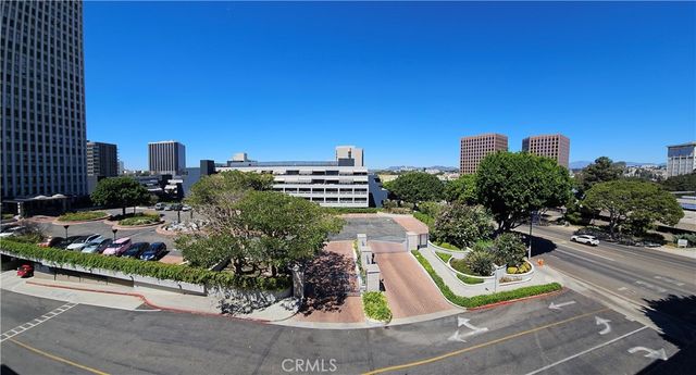 121 S Hope Street 428, Los Angeles, CA 90012