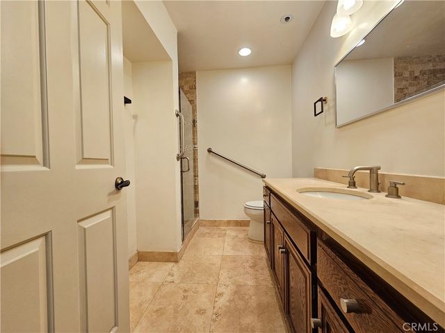 121 S Hope Street 428, Los Angeles, CA 90012