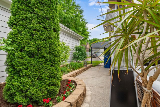 107 Tulip Ln, Franklin, TN 37064