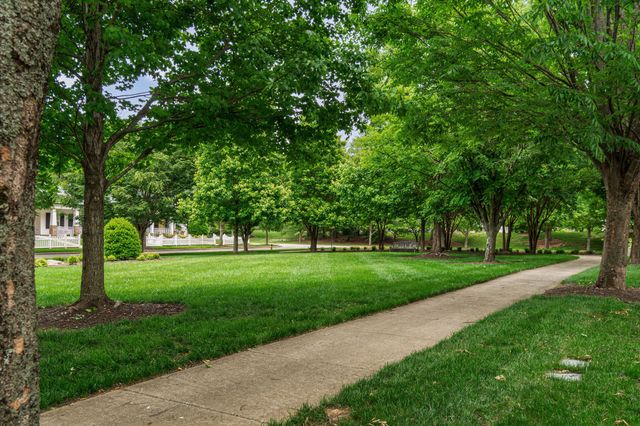 107 Tulip Ln, Franklin, TN 37064