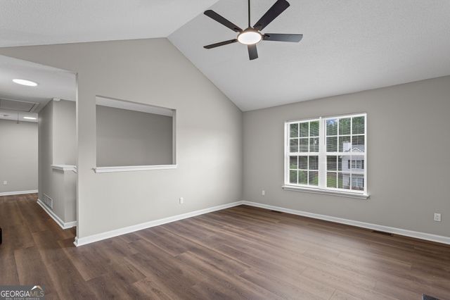 18 Farmington Drive, Temple, GA 30179
