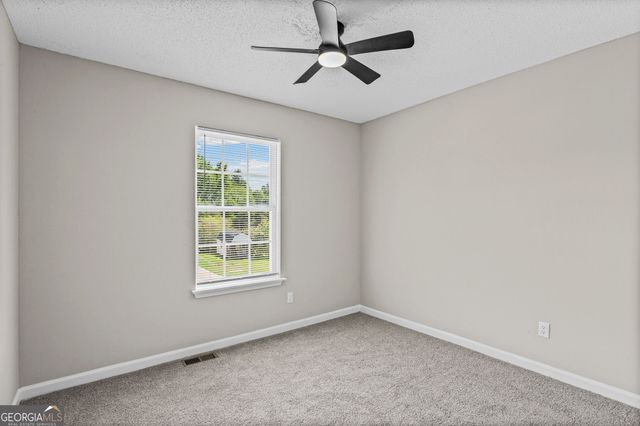 18 Farmington Drive, Temple, GA 30179