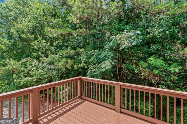 18 Farmington Drive, Temple, GA 30179
