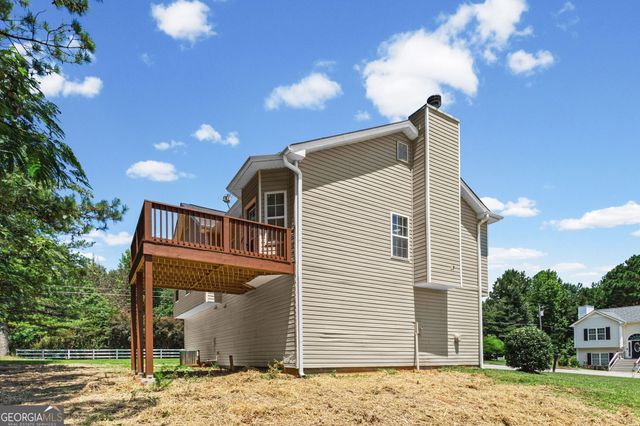 18 Farmington Drive, Temple, GA 30179