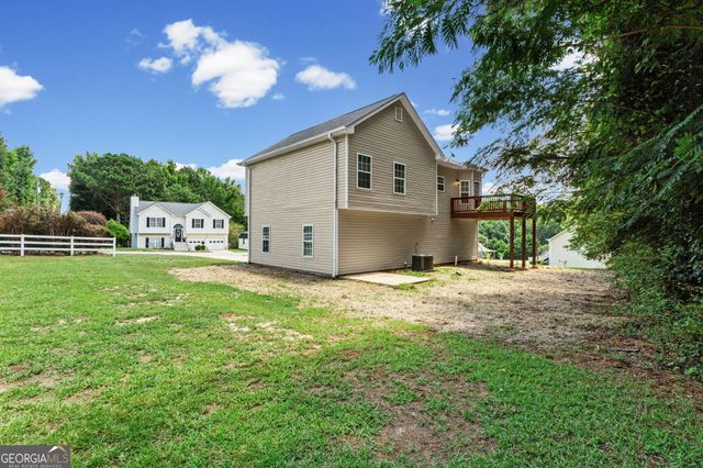 18 Farmington Drive, Temple, GA 30179
