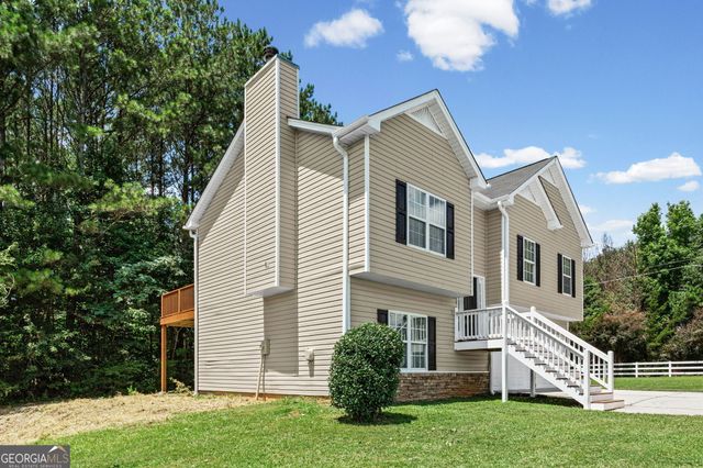 18 Farmington Drive, Temple, GA 30179