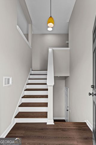 18 Farmington Drive, Temple, GA 30179