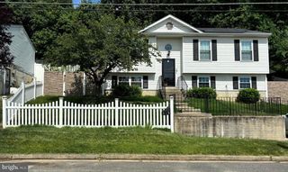 819 BALSAMTREE DR, Capitol Heights, MD 20743