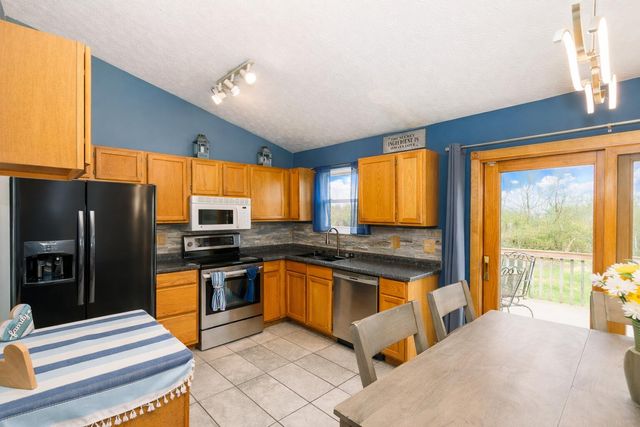 528 Grouse Court, Elsmere, KY 41018