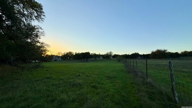 638 Cool Spring Drive, Spring Branch, TX 78070