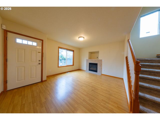 10538 Se HOLGATE Blvd, Portland, OR 97266